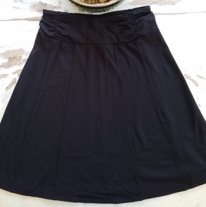 Athleta black skirt